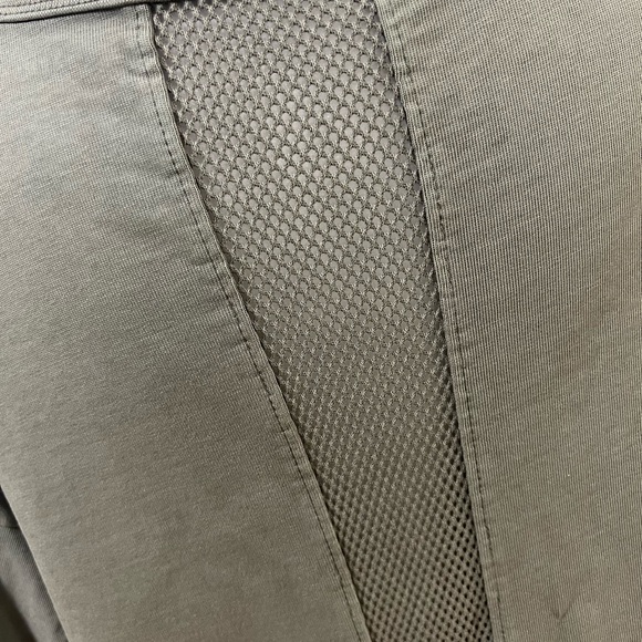 ATHLETA 100% ORGANIC COTTON. SIZE LARGE . NEW - Picture 13 of 16